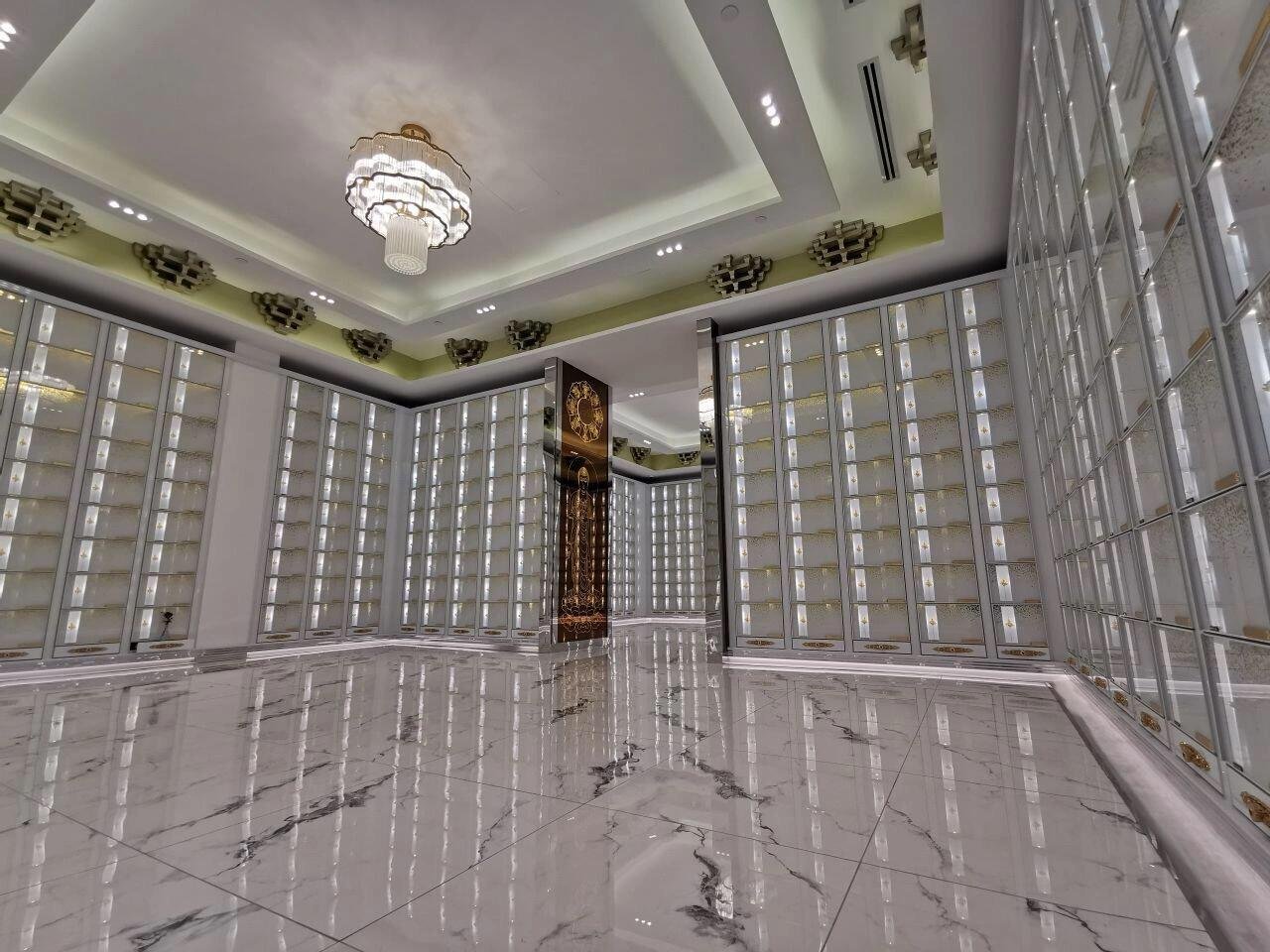 Outdoor Columbarium Niche